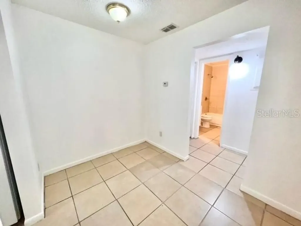 501 W Ohio Avenue Deland FL 32720