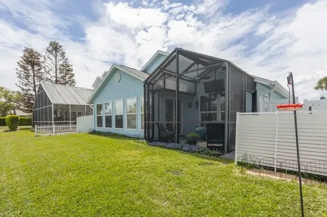 33 Bedford Drive Palm Coast FL 32137