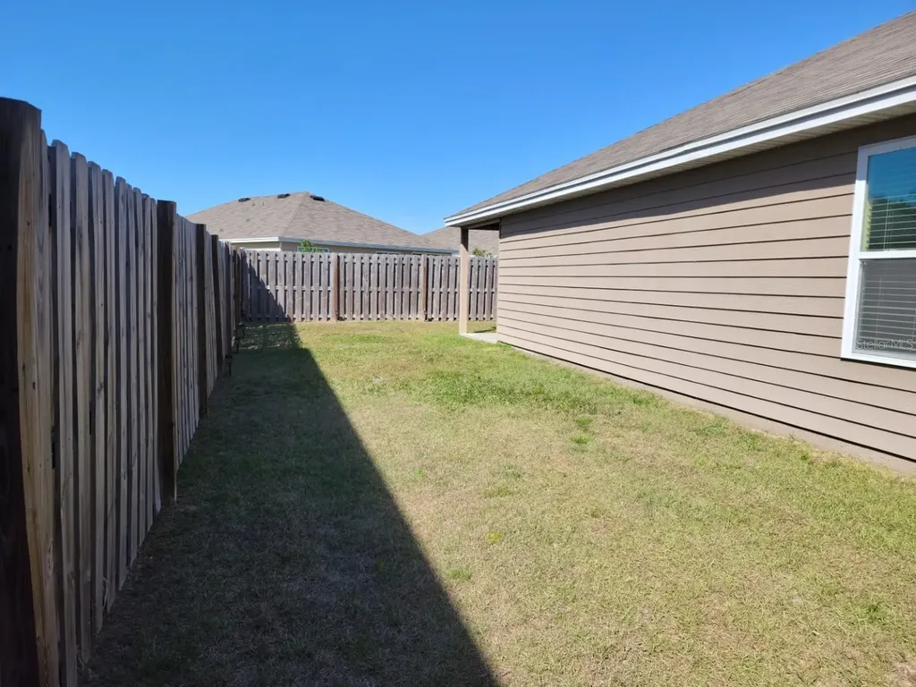19162 NW 164th Road High Springs FL 32643