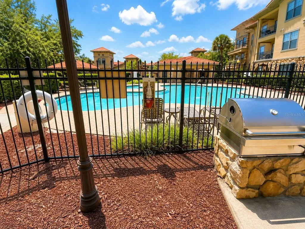 907 Charo Parkway Davenport FL 33897