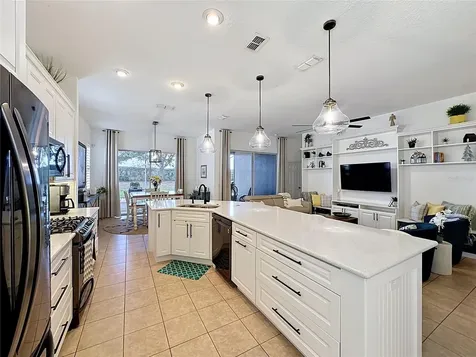 135 Crepe Myrtle Drive Groveland FL 34736