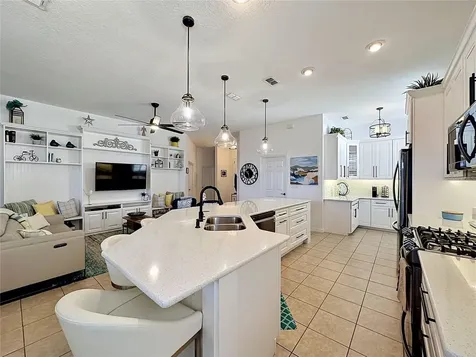 135 Crepe Myrtle Drive Groveland FL 34736