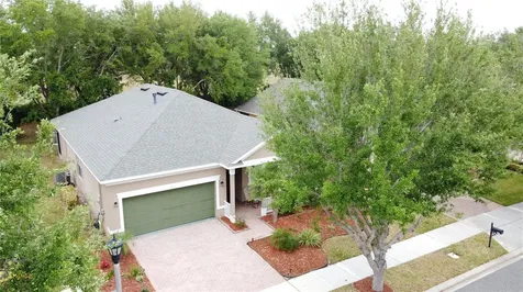 135 Crepe Myrtle Drive Groveland FL 34736