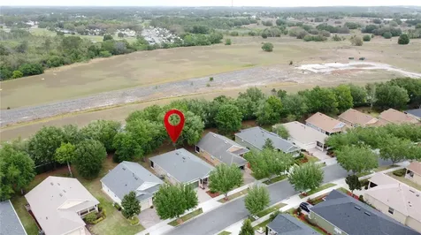135 Crepe Myrtle Drive Groveland FL 34736