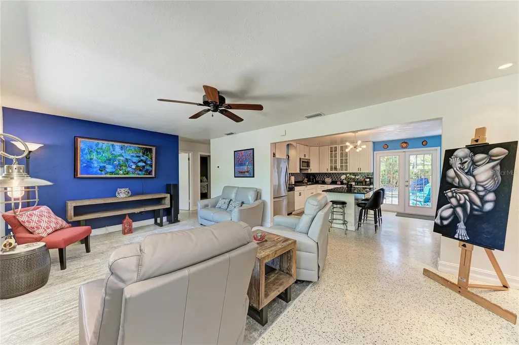 2616 Wood Street Sarasota FL 34237