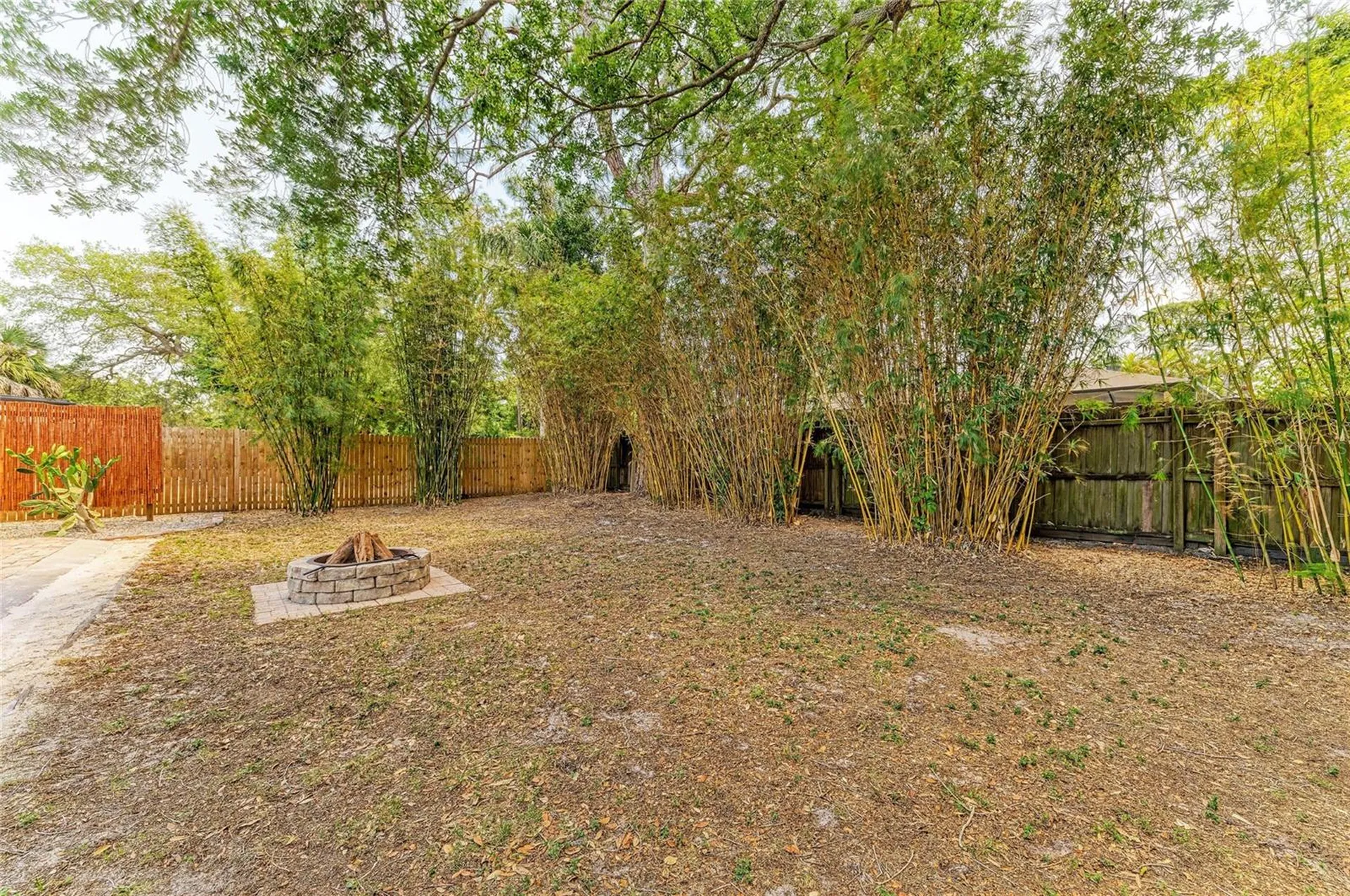 2616 Wood Street Sarasota FL 34237