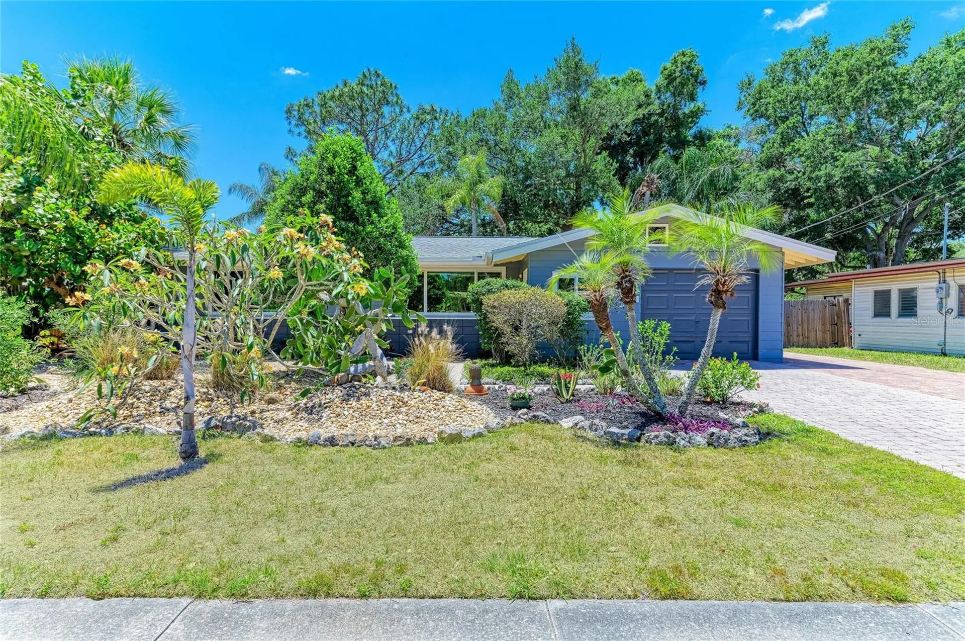 2616 Wood Street Sarasota FL 34237