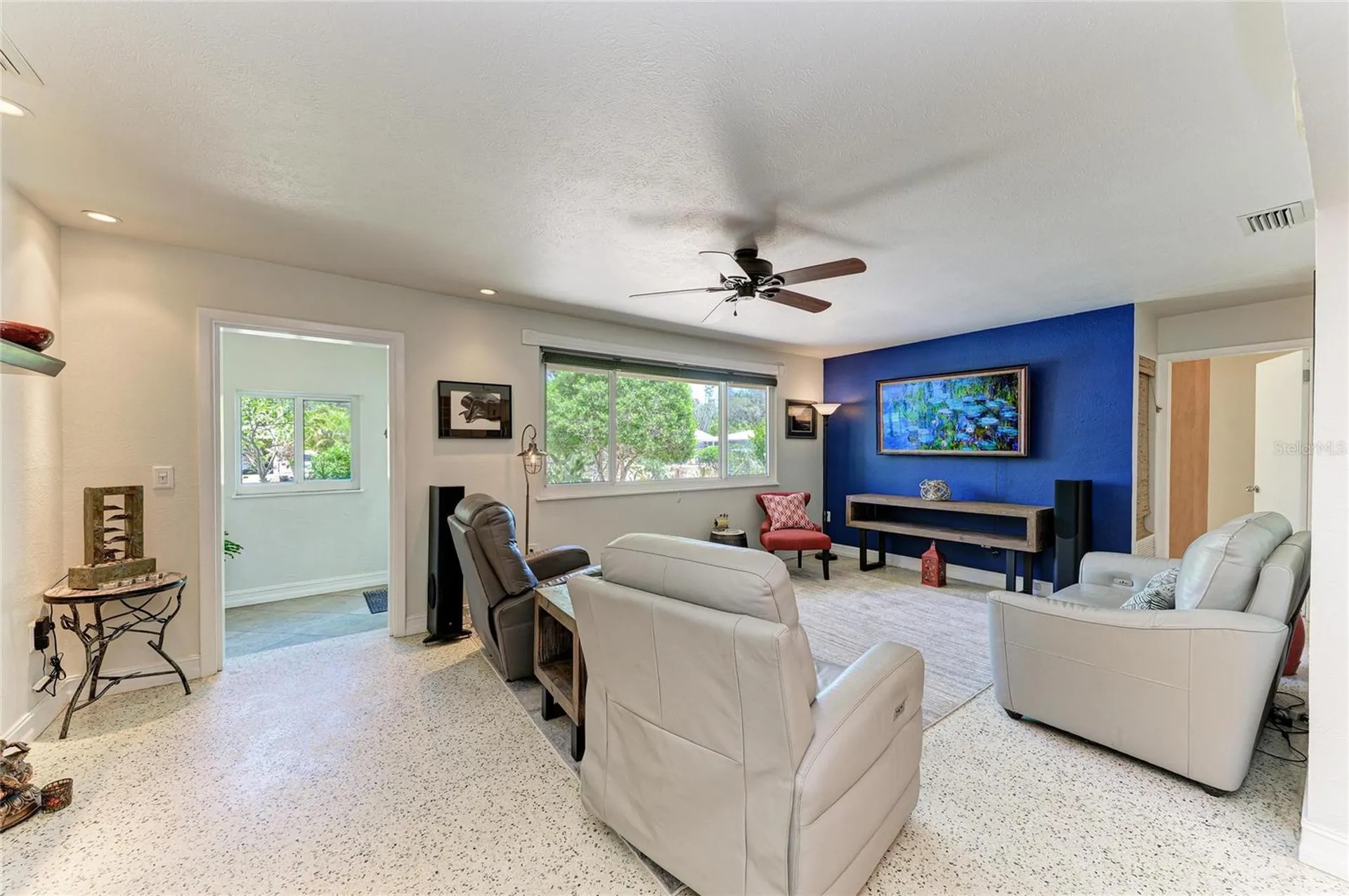 2616 Wood Street Sarasota FL 34237