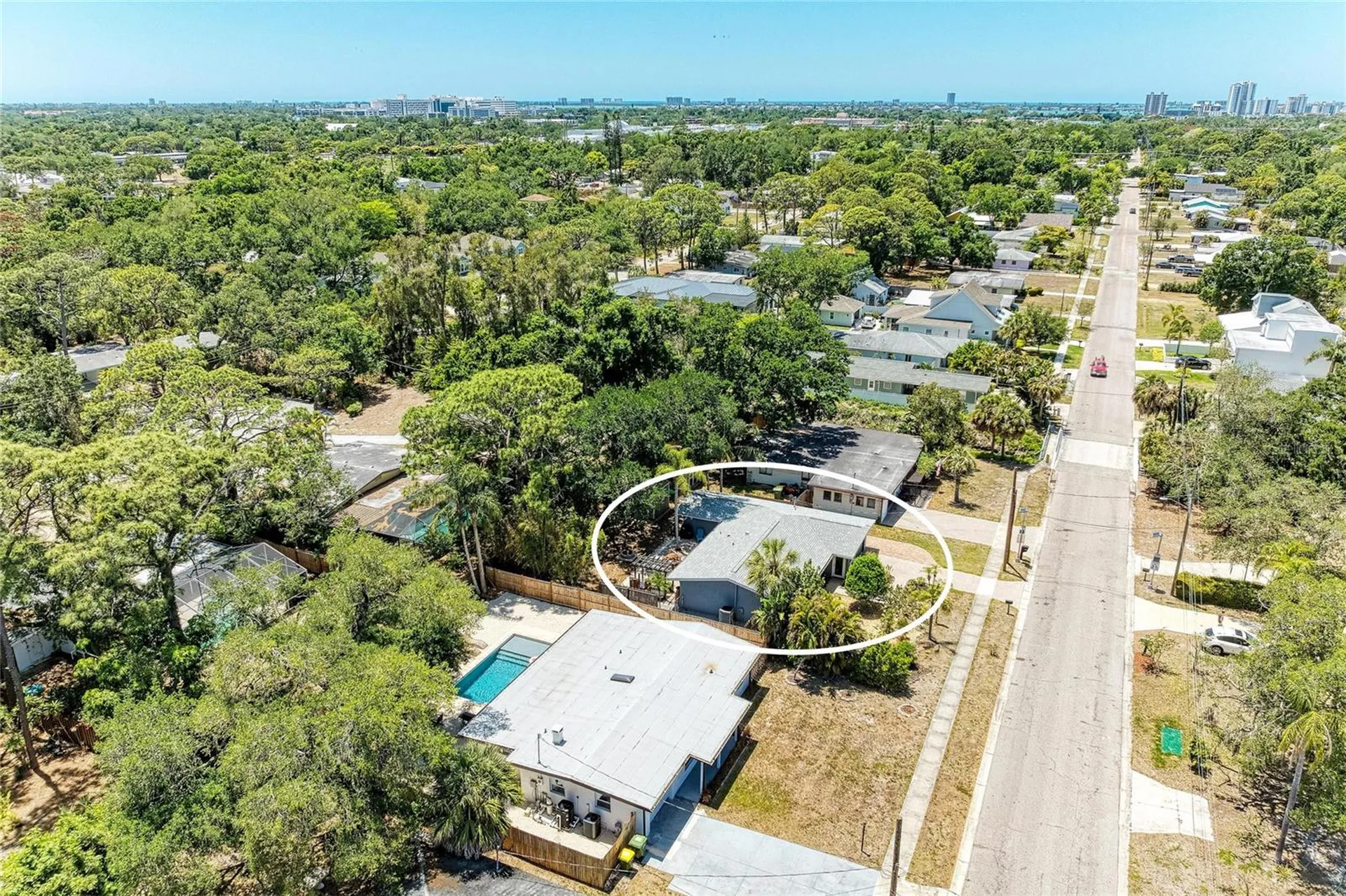 2616 Wood Street Sarasota FL 34237