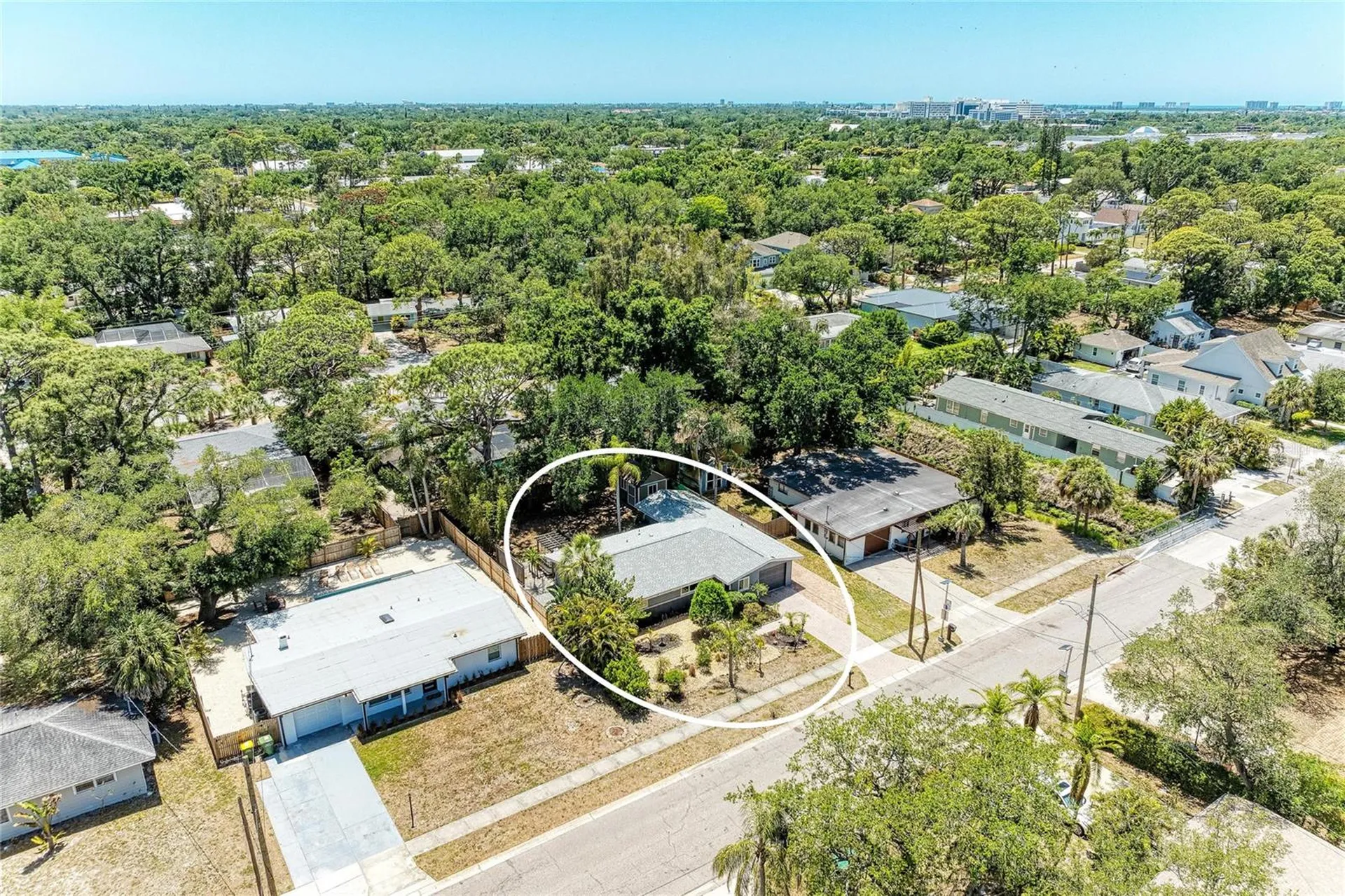 2616 Wood Street Sarasota FL 34237
