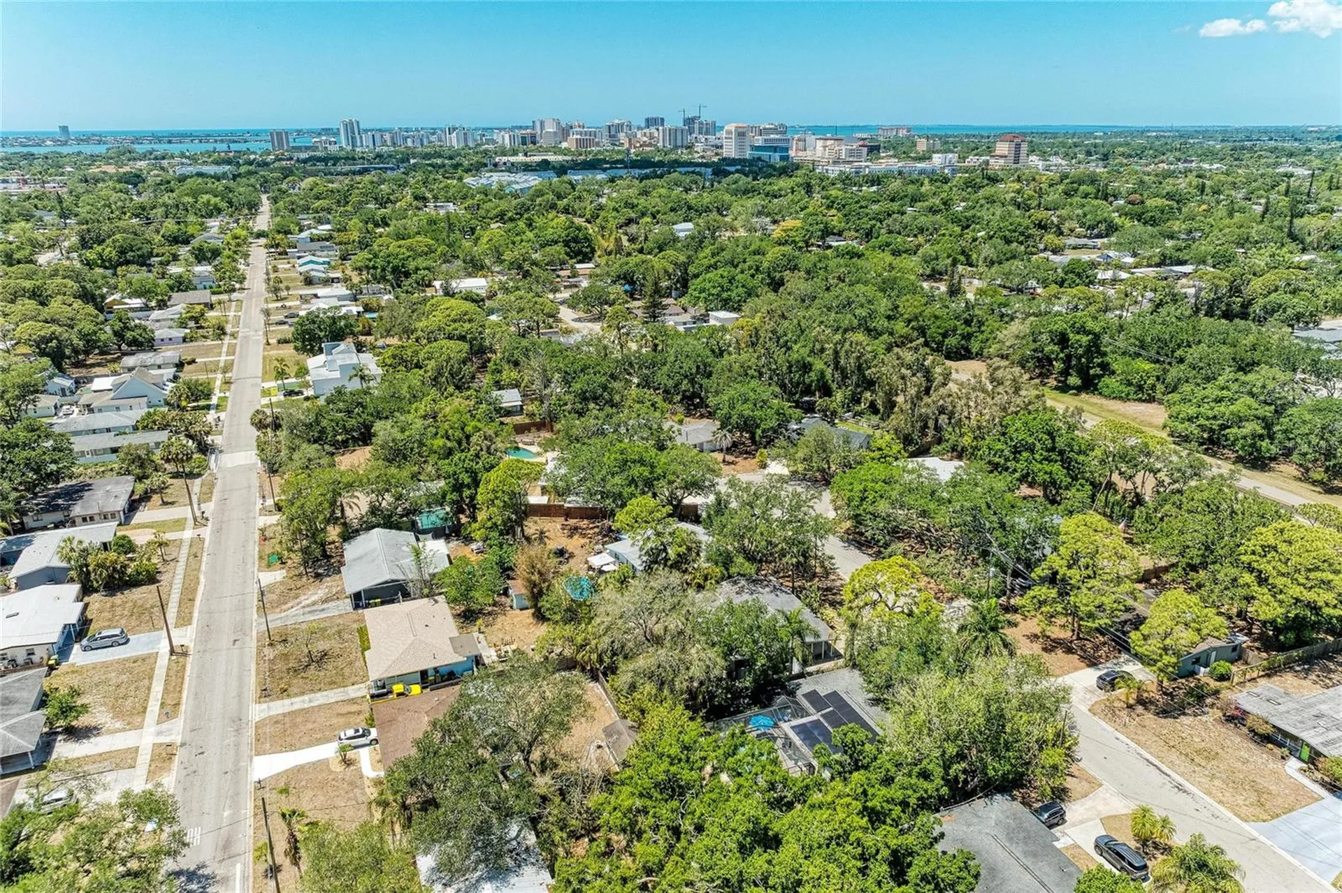 2616 Wood Street Sarasota FL 34237