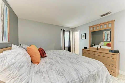 2616 Wood Street Sarasota FL 34237
