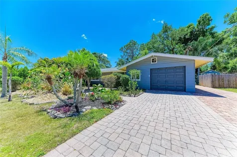 2616 Wood Street Sarasota FL 34237