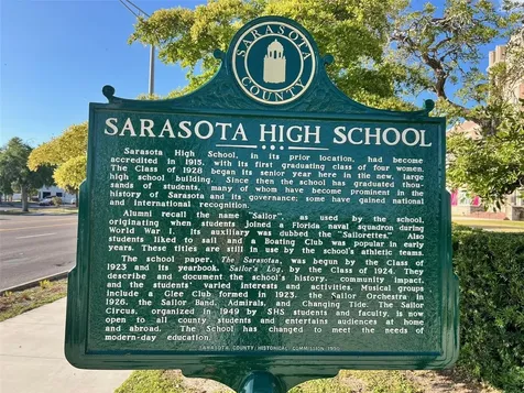 2616 Wood Street Sarasota FL 34237