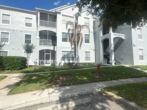 2301 Butterfly Palm Way Kissimmee FL 34747