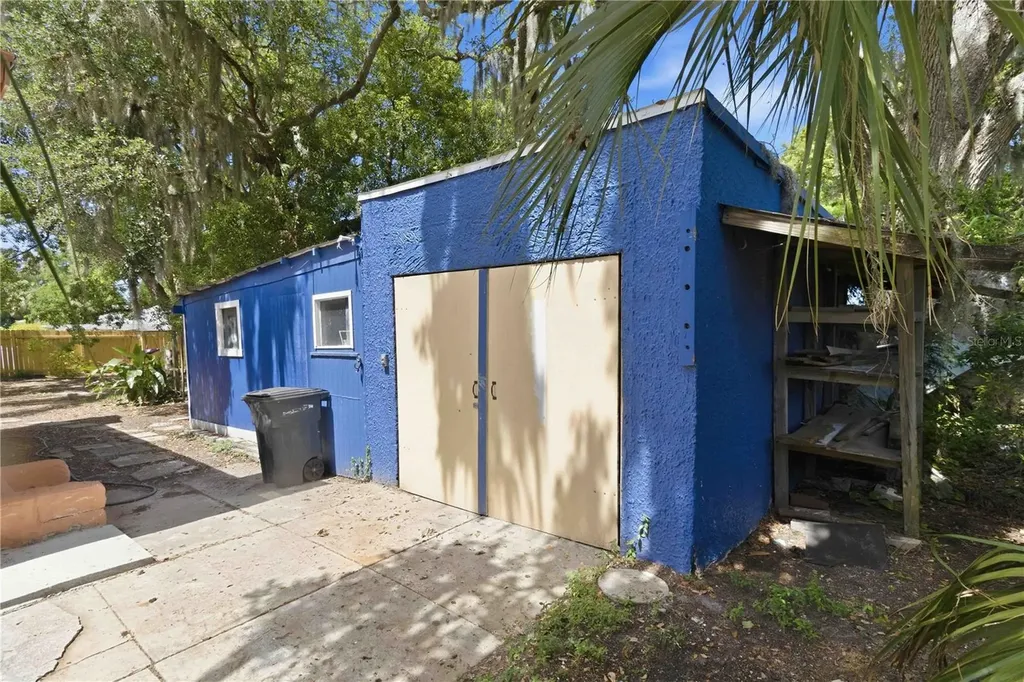 615 Weber Avenue Daytona Beach FL 32114