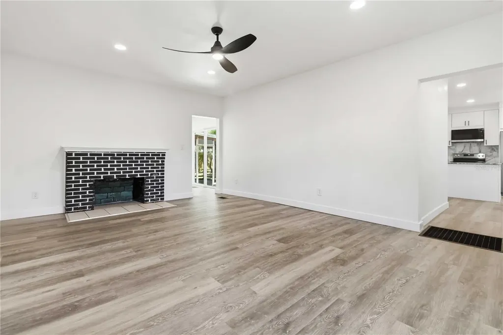 615 Weber Avenue Daytona Beach FL 32114