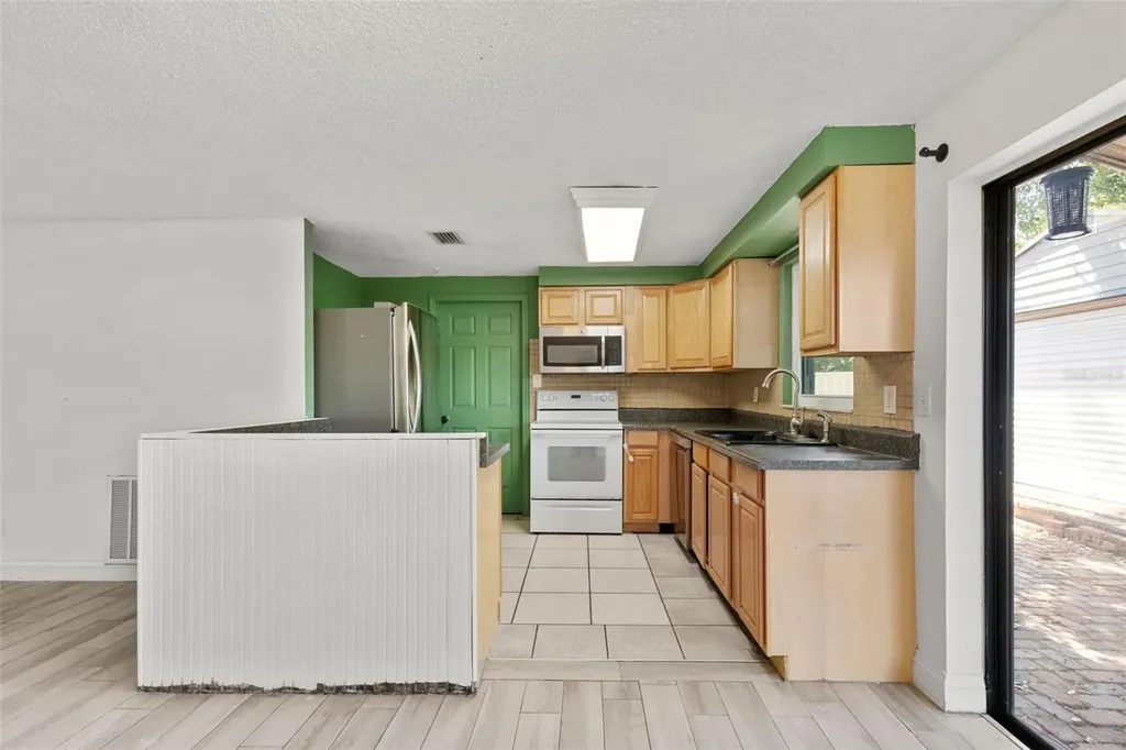 5557 146th Terrace N Clearwater FL 33760