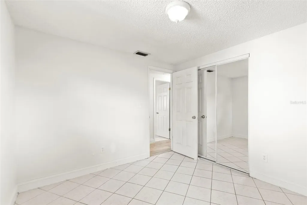 5557 146th Terrace N Clearwater FL 33760