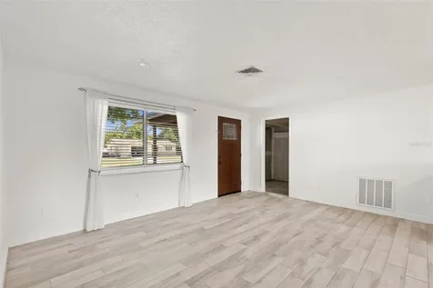 5557 146th Terrace N Clearwater FL 33760