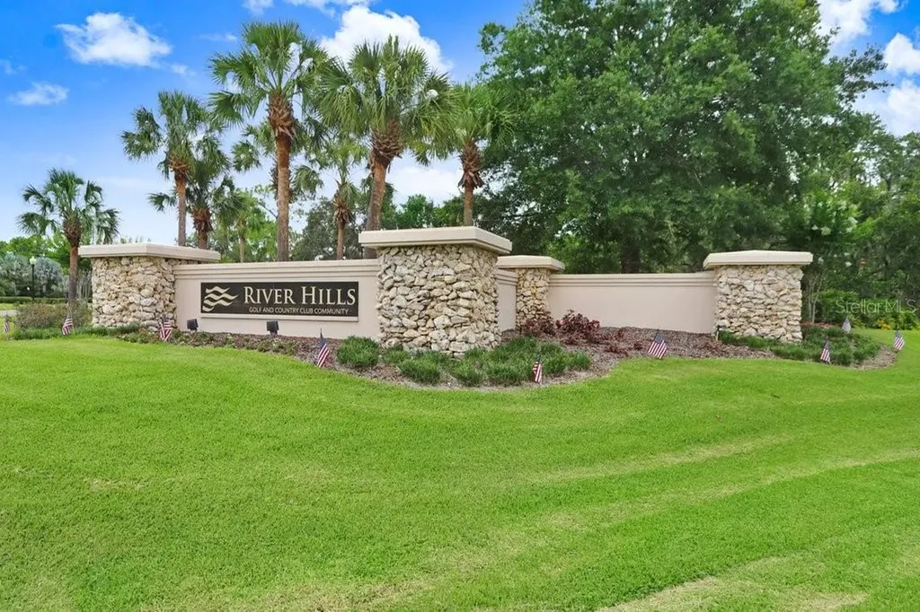 5326 Twin Creeks Drive Valrico FL 33596