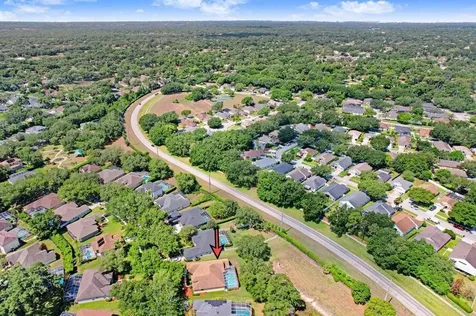 5326 Twin Creeks Drive Valrico FL 33596
