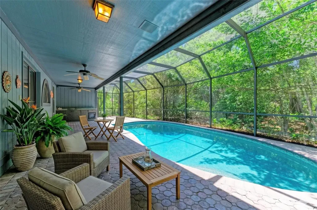 830 Hammockwood Court Sarasota FL 34232