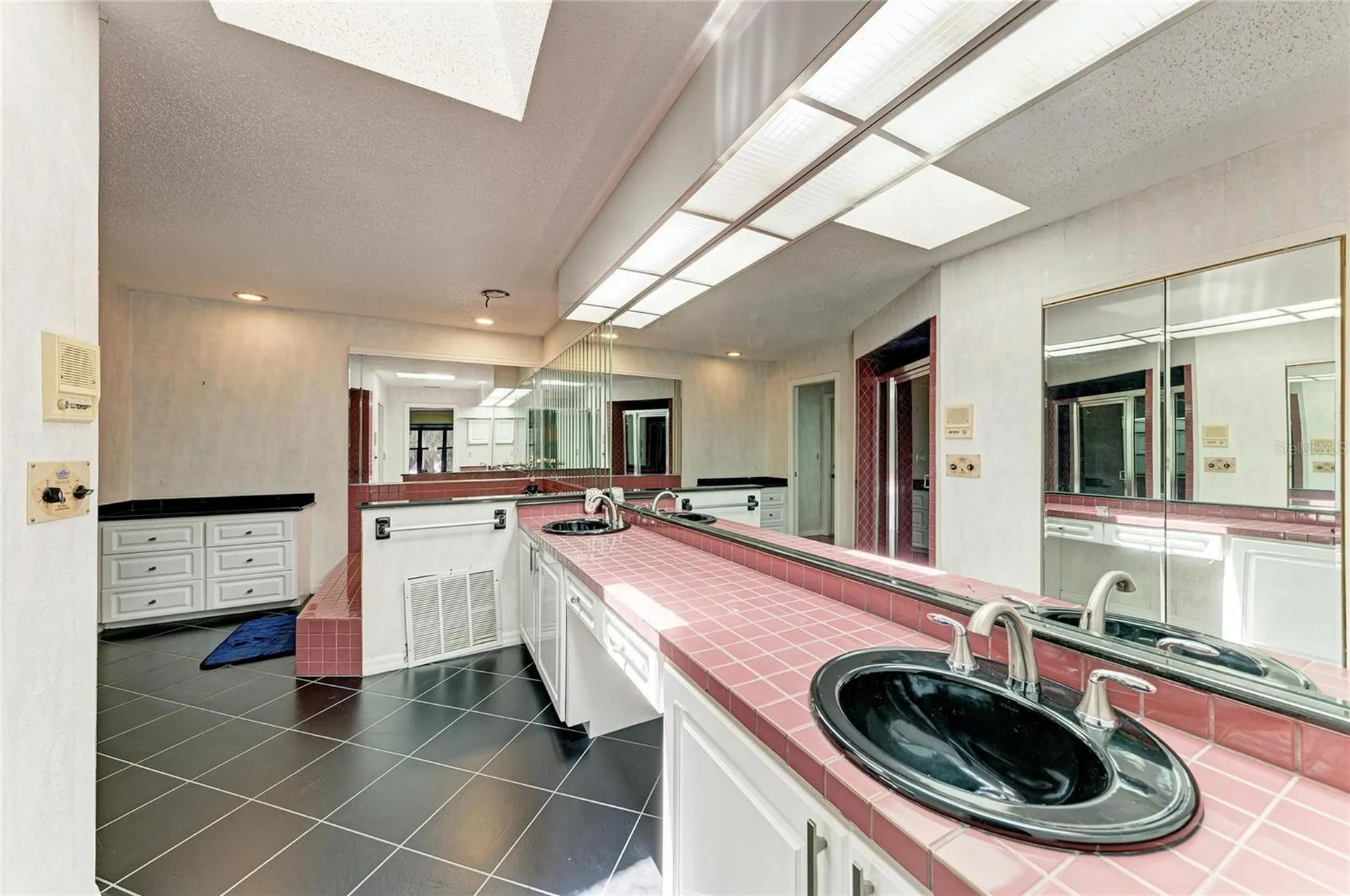 830 Hammockwood Court Sarasota FL 34232