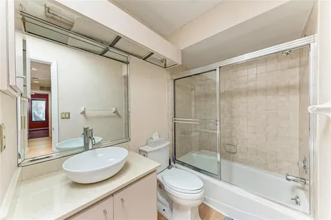 830 Hammockwood Court Sarasota FL 34232