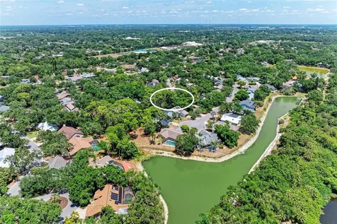 830 Hammockwood Court Sarasota FL 34232