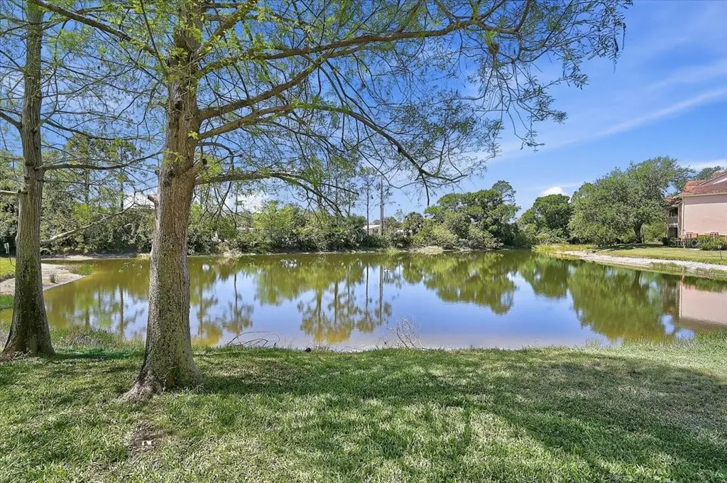 4138 Central Sarasota Parkway Sarasota FL 34238