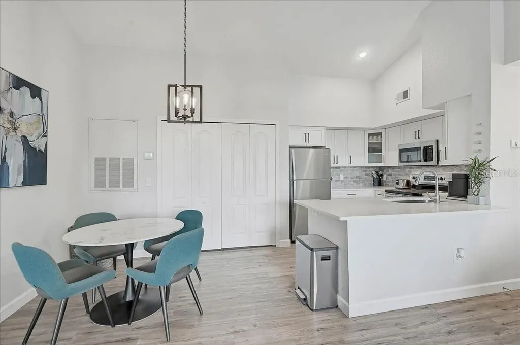 4138 Central Sarasota Parkway Sarasota FL 34238