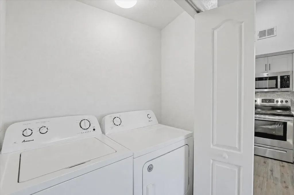 4138 Central Sarasota Parkway Sarasota FL 34238