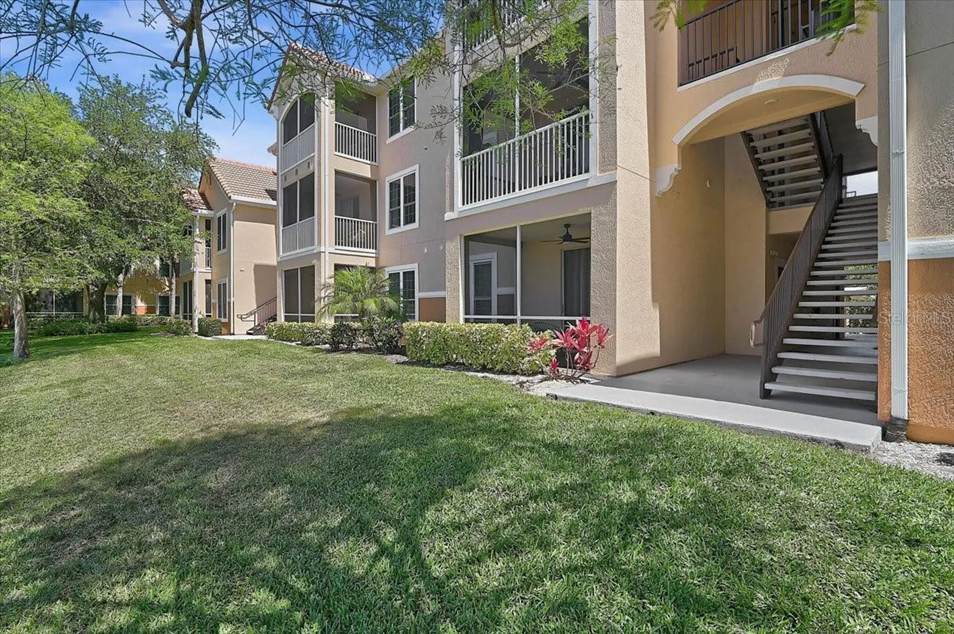 4138 Central Sarasota Parkway Sarasota FL 34238