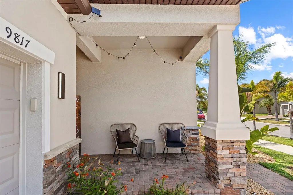 9817 Sage Creek Drive Sun City Center FL 33573