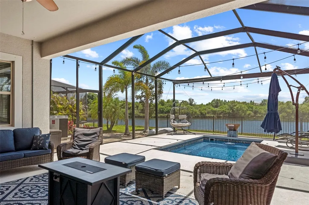 9817 Sage Creek Drive Sun City Center FL 33573