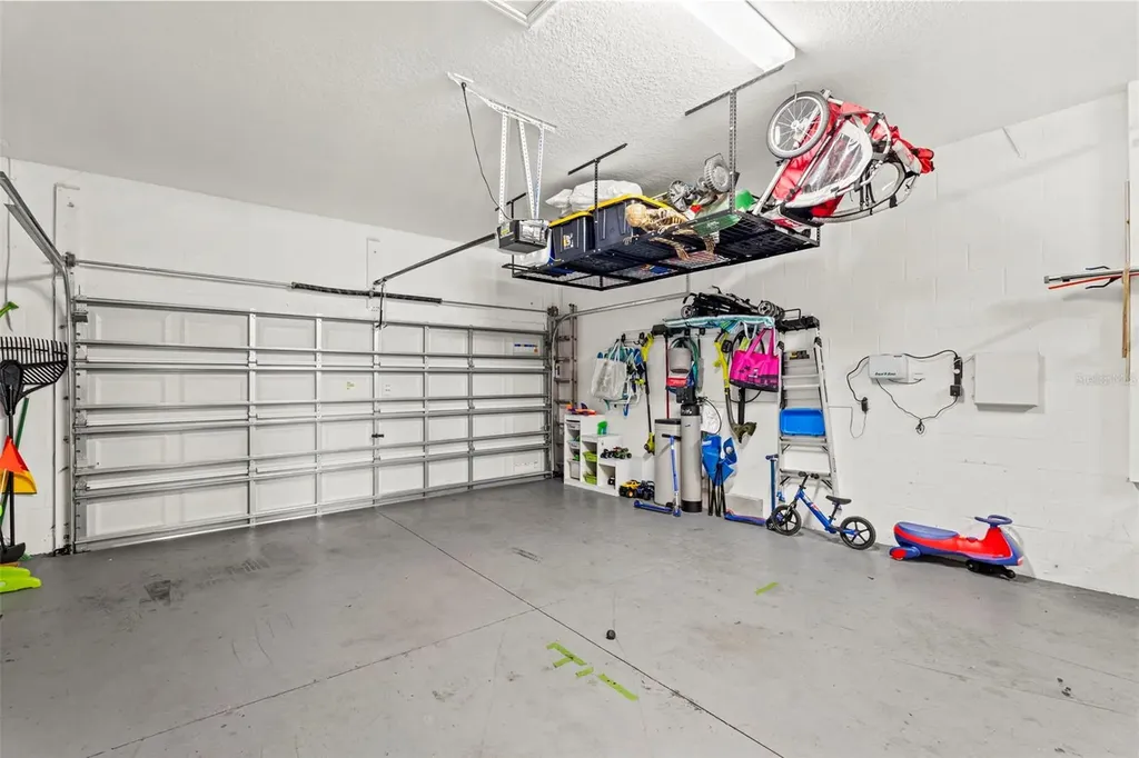 9817 Sage Creek Drive Sun City Center FL 33573