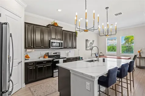 9817 Sage Creek Drive Sun City Center FL 33573