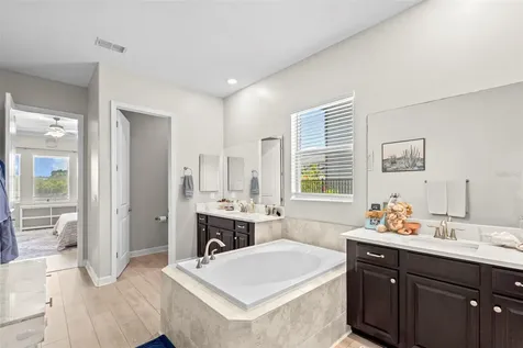 9817 Sage Creek Drive Sun City Center FL 33573