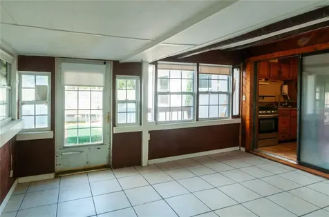 9609 N Elmer Street Tampa FL 33612