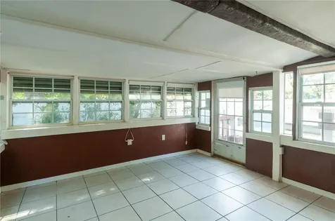 9609 N Elmer Street Tampa FL 33612