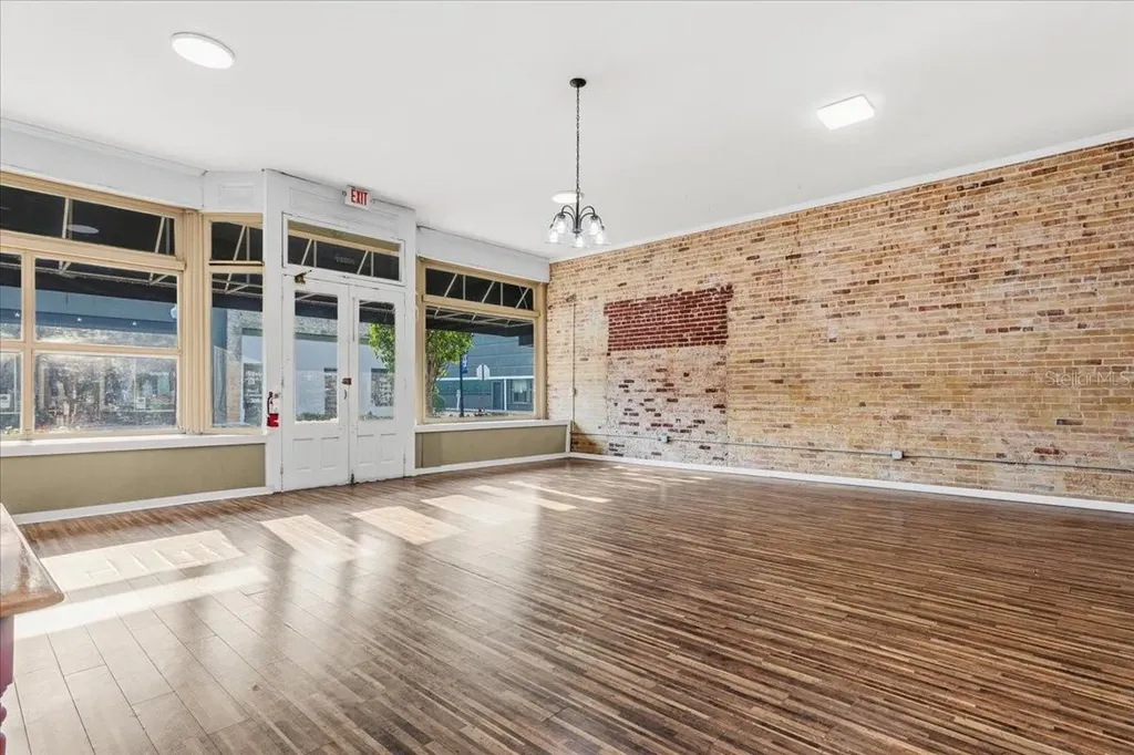 14827 Main Street Alachua FL 32615