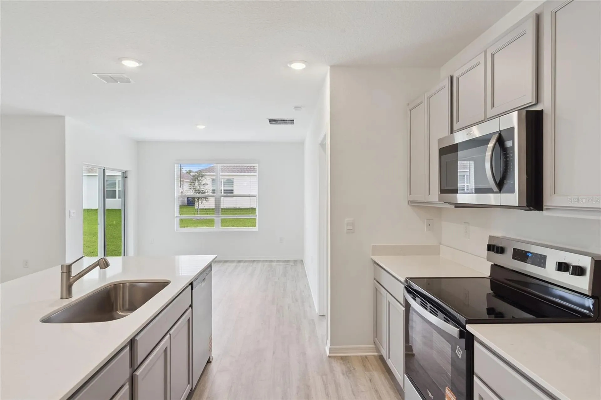 4456 Yaupon Holly Way Lakeland FL 33811