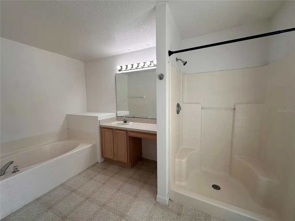 33 Rybark Lane Palm Coast FL 32164