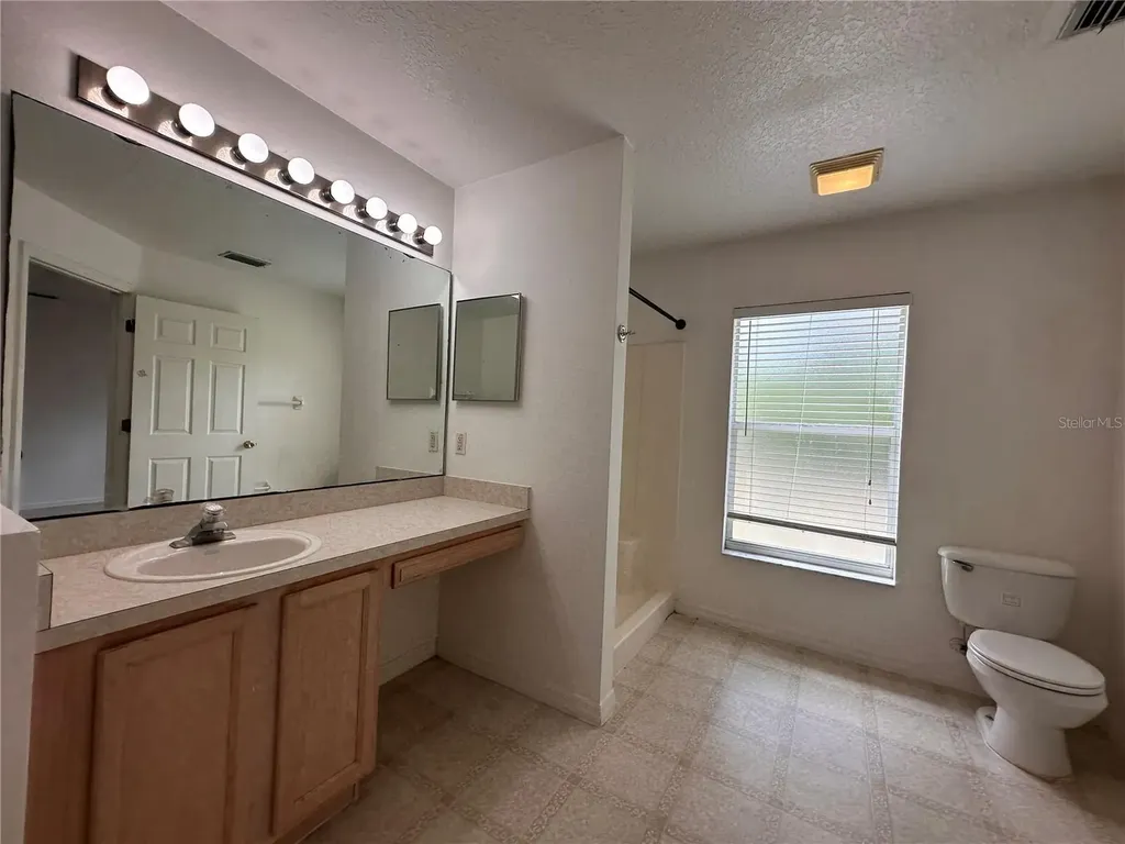 33 Rybark Lane Palm Coast FL 32164