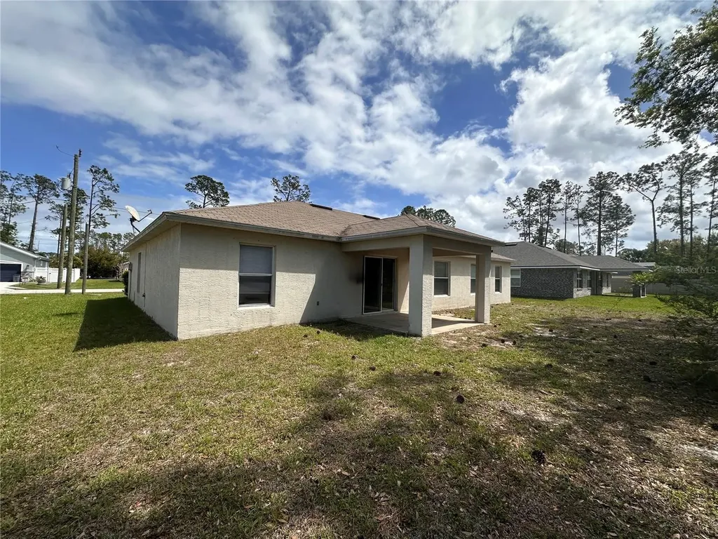 33 Rybark Lane Palm Coast FL 32164