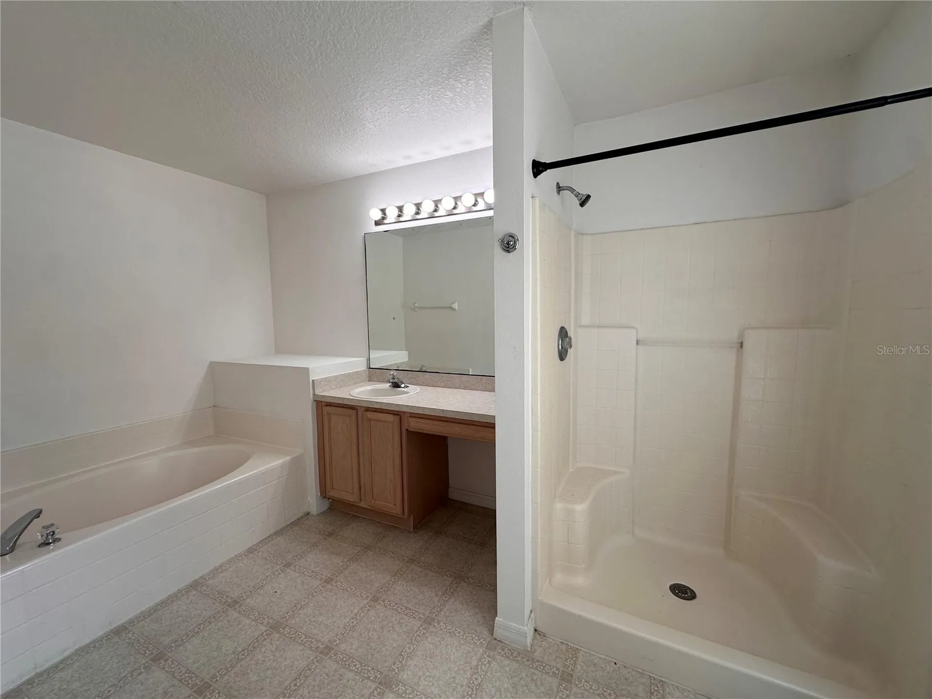 33 Rybark Lane Palm Coast FL 32164