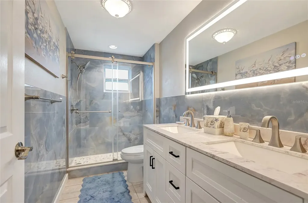 242 176th Avenue E Redington Shores FL 33708