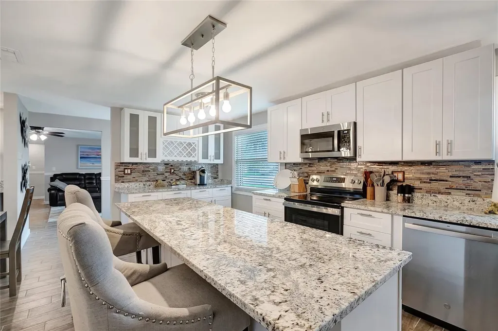 242 176th Avenue E Redington Shores FL 33708