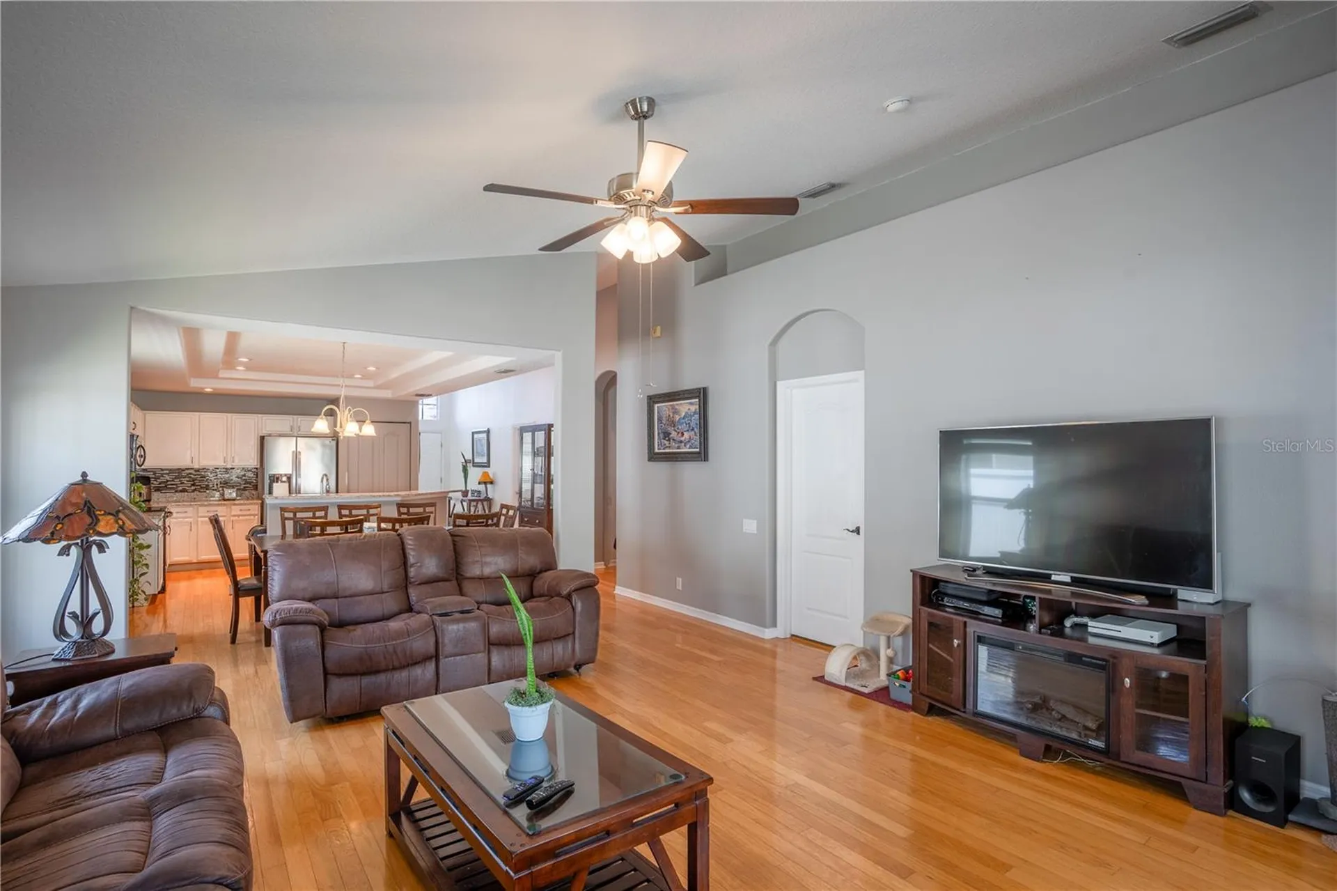 624 N Lake Boulevard Tarpon Springs FL 34689